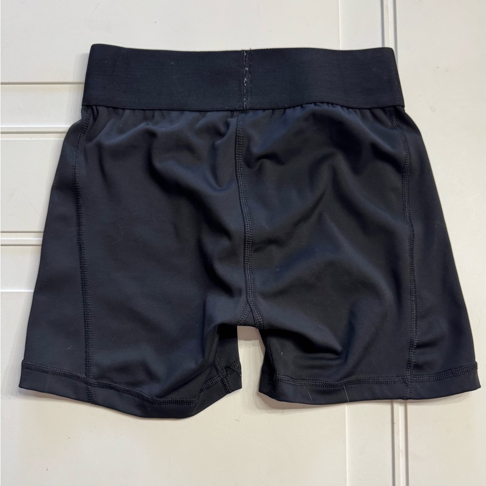 Adidas Women’s Size XS Black Aeroready Bicycle Bike Shorts Yoga Workout - Picture 4 of 4